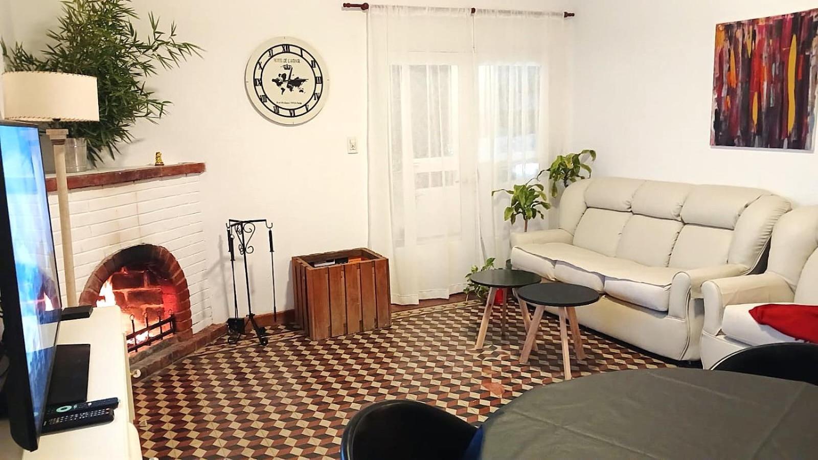 La Puerta Roja Apartment *